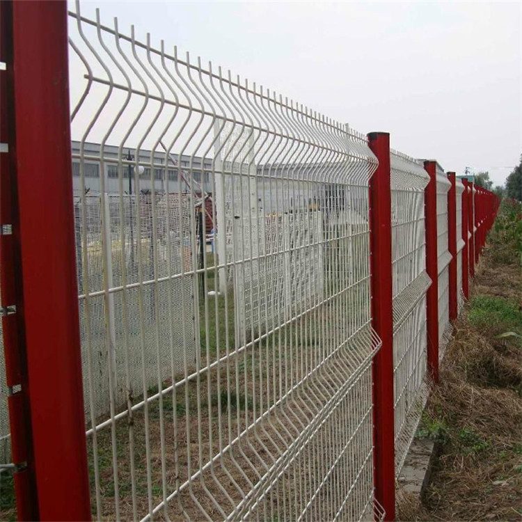 桃形柱護欄網案例展示圖片2 桃形柱護欄網案例展示圖片2