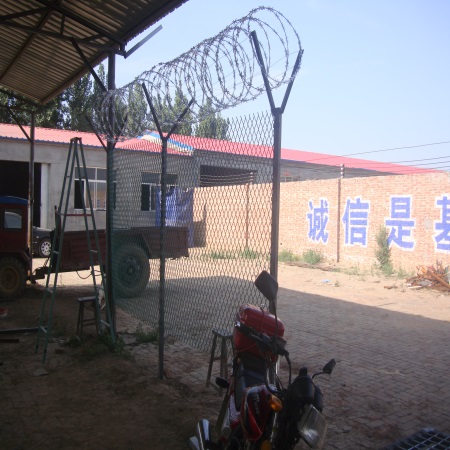 監(jiān)獄隔離網設計要求圖片2